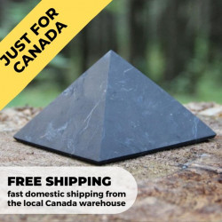 Only in Canada | Shungite grounding pyramid 100 mm 