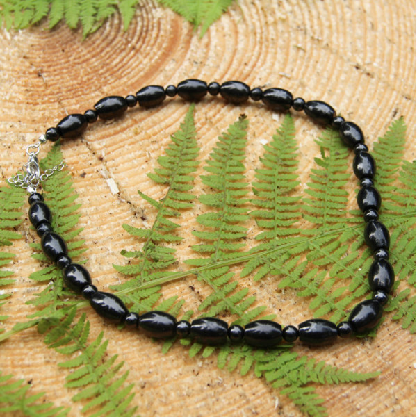 Shungite necklace with barrel beads