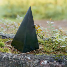 100 mm Polished shungite high pyramid